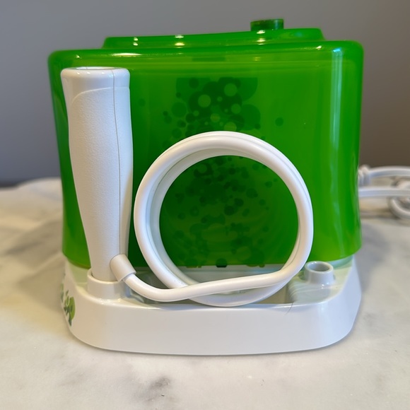 waterpik Other - Water Pik Small Water Flosser Kids WP-260W